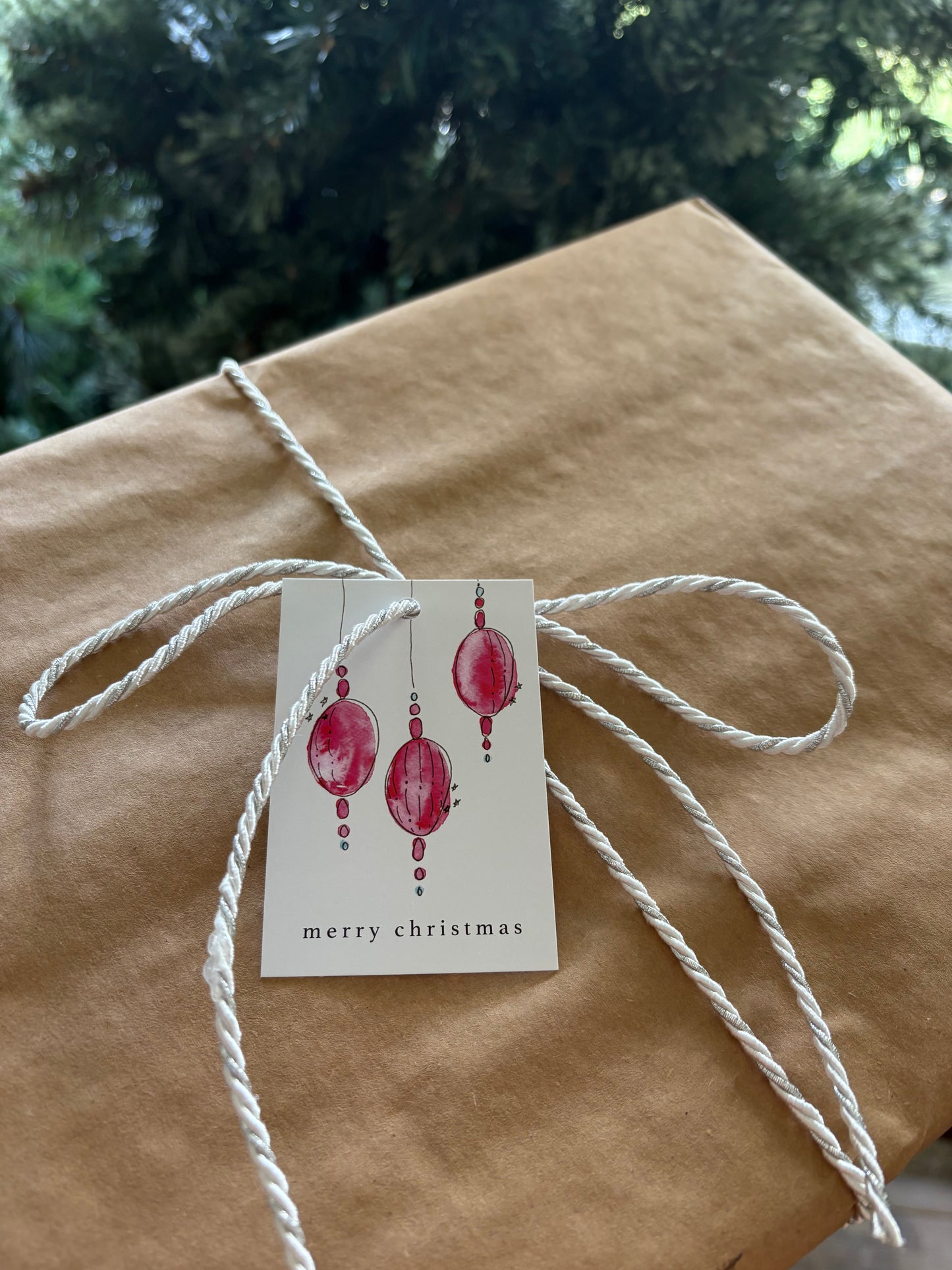 Merry Christmas Baubles Tags (10pk)